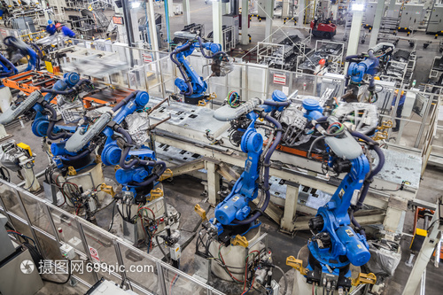 汽車生產(chǎn)車間機(jī)器人在焊接